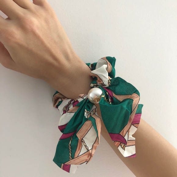 Retro Bow-knot Scrunchie - Picture 3 of 3